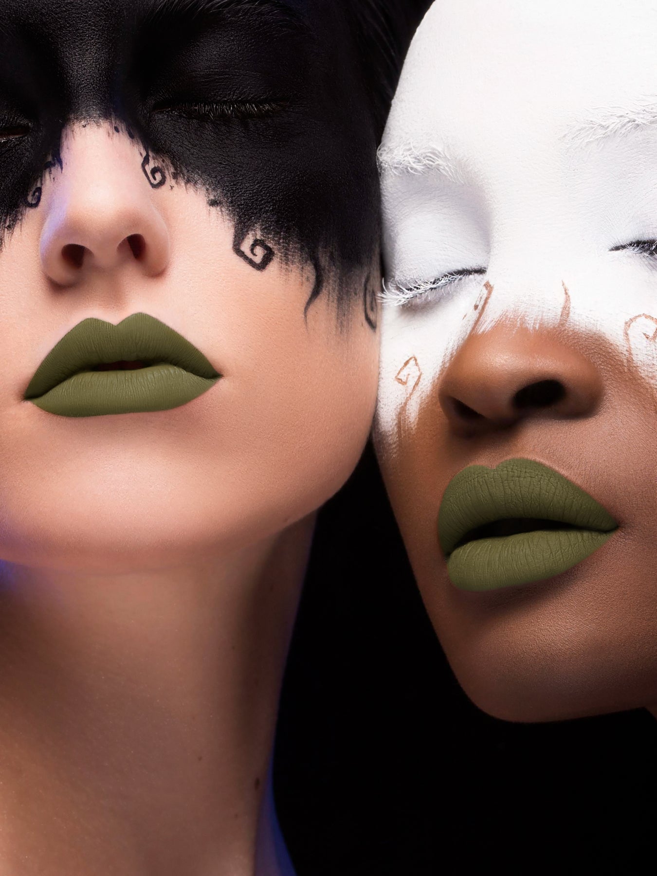 Black online green lipstick